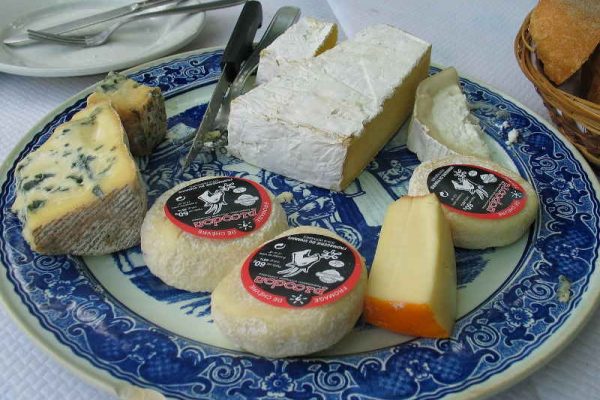 Discover why cheese is so addictive