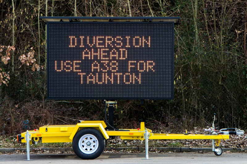 Electronic road signs have potential for emergency service traffic